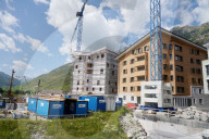 NEWS - Andermatt: Sawiris Immobilien Baustellen