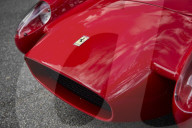 FEATURE - Ferrari stellt neue, verkleinerte Version seines klassischen Rennwagens vor - für Fahrer ab 14 Jahren