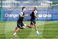FUSSBALL - Lionel Messi und Neymar beim Training von Paris Saint Germain
