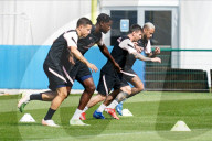 FUSSBALL - Lionel Messi und Neymar beim Training von Paris Saint Germain
