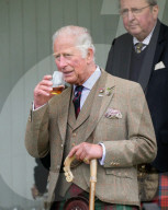 ROYALS - Prinz Charles an den Highland Games in Schottland