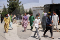 NEWS - Fliehende Afghanen versuchen, den Flughafen in Kabul zu erreichen