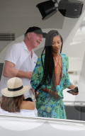 PEOPLE - Boris Becker verliebt mit seiner neuen Freundin Lilian de Carvalho Monteiro auf Ibizia