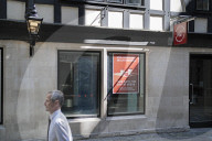 Pret a Manger in post-pandemic plan to expand beyond big city centres
Restaurant to open about 100 outlets and 100 franchises, as branches in regional towns ‘busier than ever’