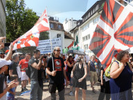 NEWS - Coronavirus: Demonstration der Massnahmenkritiker «Freiheitstrychler» in Olten