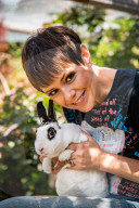 PORTRAIT - Francine Jordi besucht Tierheim in Gossau (Juli 2021)