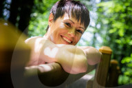 PORTRAIT - Francine Jordi besucht Tierheim in Gossau (Juli 2021)