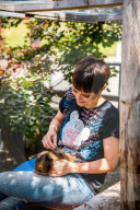 PORTRAIT - Francine Jordi besucht Tierheim in Gossau (Juli 2021)
