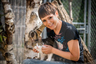 PORTRAIT - Francine Jordi besucht Tierheim in Gossau (Juli 2021)