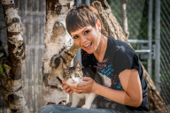 PORTRAIT - Francine Jordi besucht Tierheim in Gossau (Juli 2021)