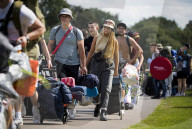 NEWS - Festivalbesucher treffen in Scharen zum Reading Festival am Wochenenden in Berkshire ein