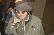 PEOPLE -  Johnny Depp landet Karlsbad