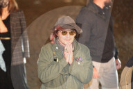 PEOPLE -  Johnny Depp landet Karlsbad