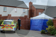 NEWS - Leichenfund im britischen Kettering: Spurensuche am Tatort