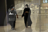 NEWS - USA: Ankunft afghanischer Flüchtlinge am internationalen Flughafen Dulles