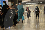 NEWS - USA: Ankunft afghanischer Flüchtlinge am internationalen Flughafen Dulles