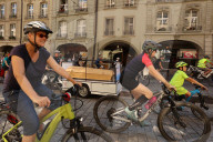 NEWS - Bern: Bestattervelo am Fahrrad-Festival