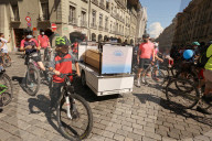 NEWS - Bern: Bestattervelo am Fahrrad-Festival