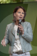 NEWS - Wahlveranstaltung der GrÃ¼nen mit Kanzlerkandidatin Annalena Baerbock in Rostock