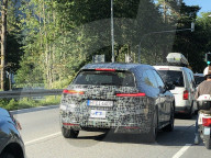 NEWS - Erwischt: Ein elektrischer Erlkönig von BMW in Grainau