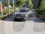 NEWS - Erwischt: Ein elektrischer Erlkönig von BMW in Grainau