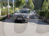 NEWS - Erwischt: Ein elektrischer Erlkönig von BMW in Grainau