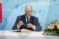 ROYALS - Albert von Monaco besucht die Kieler Woche in Kiel