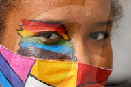 NEWS - Tausende an Pride-Marsch in Genf