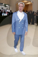 PEOPLE - Stars in Design-Kleidern an der Met-Gala in NYC