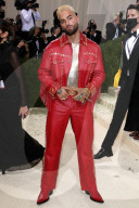 PEOPLE - Stars in Design-Kleidern an der Met-Gala in NYC