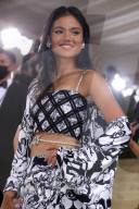 PEOPLE - Stars in Design-Kleidern an der Met-Gala in NYC (weitere Bilder)