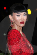 PEOPLE - Stars in Design-Kleidern an der Met-Gala in NYC (weitere Bilder)