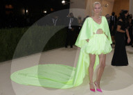 PEOPLE - Stars in Design-Kleidern an der Met-Gala in NYC (weitere Bilder)