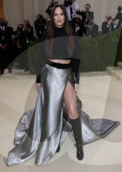 PEOPLE - Stars in Design-Kleidern an der Met-Gala in NYC (weitere Bilder)