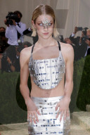 PEOPLE - Stars in Design-Kleidern an der Met-Gala in NYC (weitere Bilder)