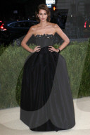 PEOPLE - Stars in Design-Kleidern an der Met-Gala in NYC (weitere Bilder)
