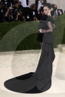 PEOPLE - Stars in Design-Kleidern an der Met-Gala in NYC (weitere Bilder)