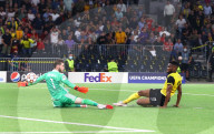FUSSBALL - Young Boys siegen gegen Manchester United in Bern