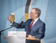 NEWS - Armin Laschet macht Wahlkampf in Celle