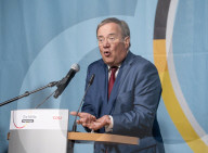 NEWS - Armin Laschet macht Wahlkampf in Celle
