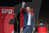 NEWS - Wahlkampf: Olaf Scholz in Soltau