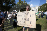 New housing secretary Michael Gove urged to fix building safety crisis. Iain Duncan Smith joins Westminster rally of homeowners trapped in unsellable and dangerous homes