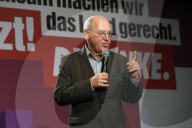 NEWS - Bundestagswahl 2021: Gregor Gysi bei der Wahlparty der Partei Die Linke