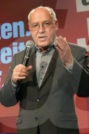 NEWS - Bundestagswahl 2021: Gregor Gysi bei der Wahlparty der Partei Die Linke