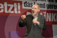 NEWS - Bundestagswahl 2021: Gregor Gysi bei der Wahlparty der Partei Die Linke