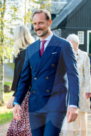 ROYALS -  Prinzessin Mette Marit und Kronprinz Haakon besuchen die norwegische Provinz Viken 