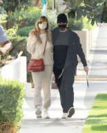 Heidi Klum And Tom Kaulitz Pack On The PDA During WeHo Shopping Trip