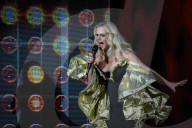 PEOPLE -  Barbara Schoeneberger singt auf der "Alles Gute und so weiter"-Tour