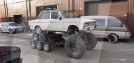 FEATURE - Altes Lada-Auto wird zum 14-Rad-Monster