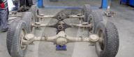 FEATURE - Altes Lada-Auto wird zum 14-Rad-Monster